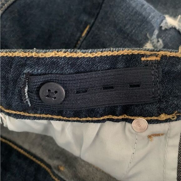 NWT Wonder Nation Distressed Denim Skirt Girl’s plus size 10-12 - Picture 3 of 4